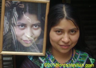 Self-portrait with Clara and Clara, Jaibalito. However, look at the cheap point-and-shoot camera I used that day.