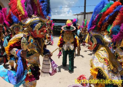 Here is one last look at Joyabaj's Dance of the Toritos. However, I have not shown two other important folkloric dances seen in the fair of Joyabaj, August 15th, the Conquest , and the Dance of the Deer.