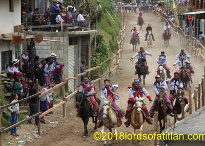 I{ve been twice to the horse race in Todos Santos but probably will never go again. The race is entertaining but very dangerous, and I tire of seeing people hurt.