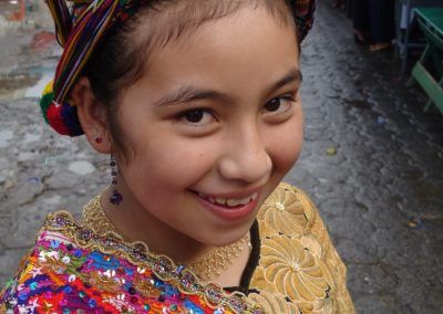 Damisela, Almolonga