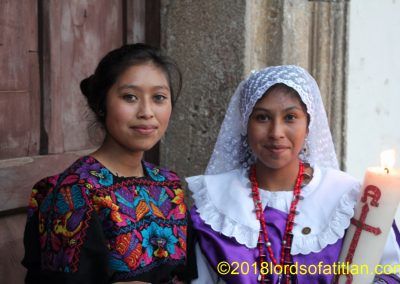 Reina Indígena se San Lucas Sac. y su hermana